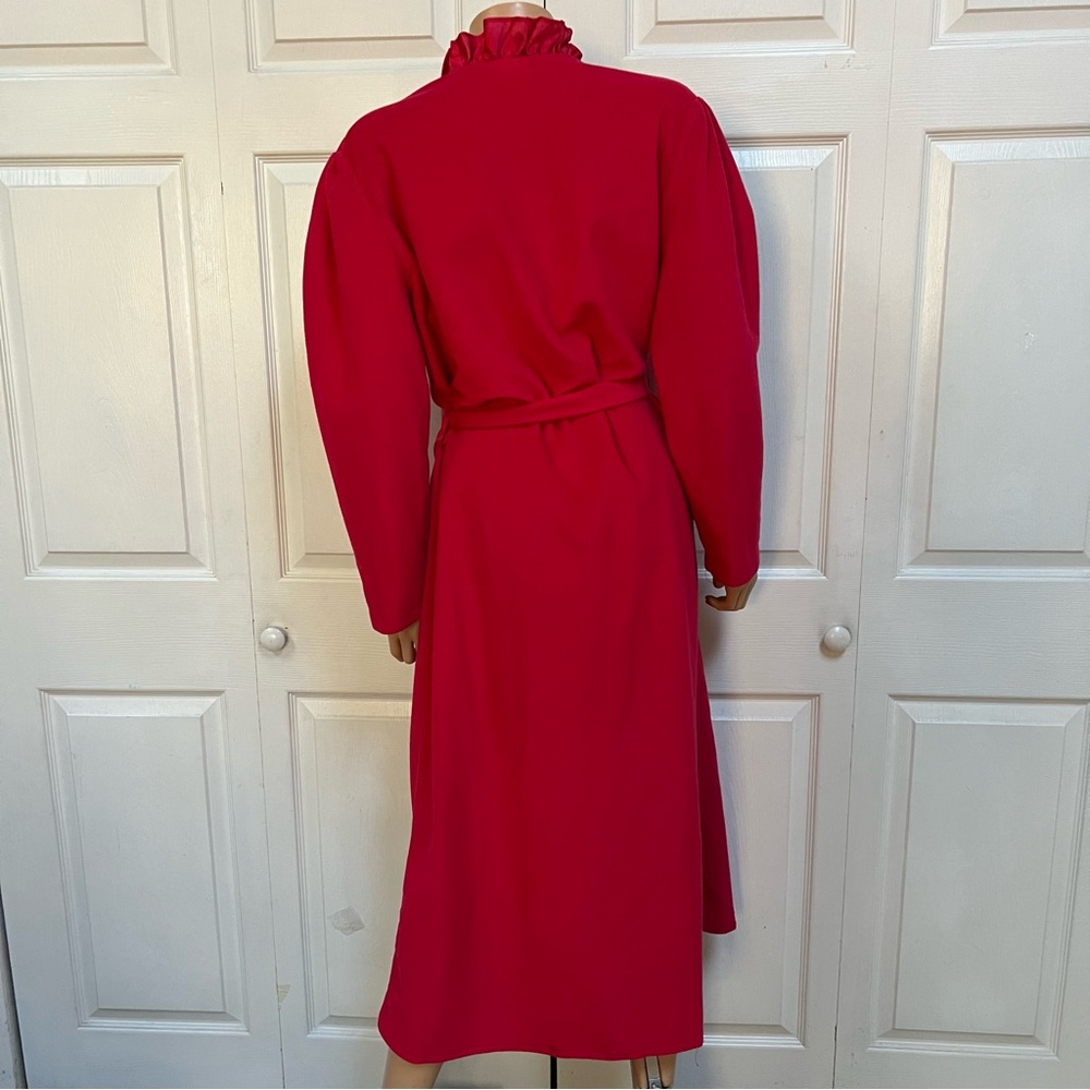Carriage Court SEARS Red Ruffled Robe Polyester Women’s Size M-L - Picture 6 of 16